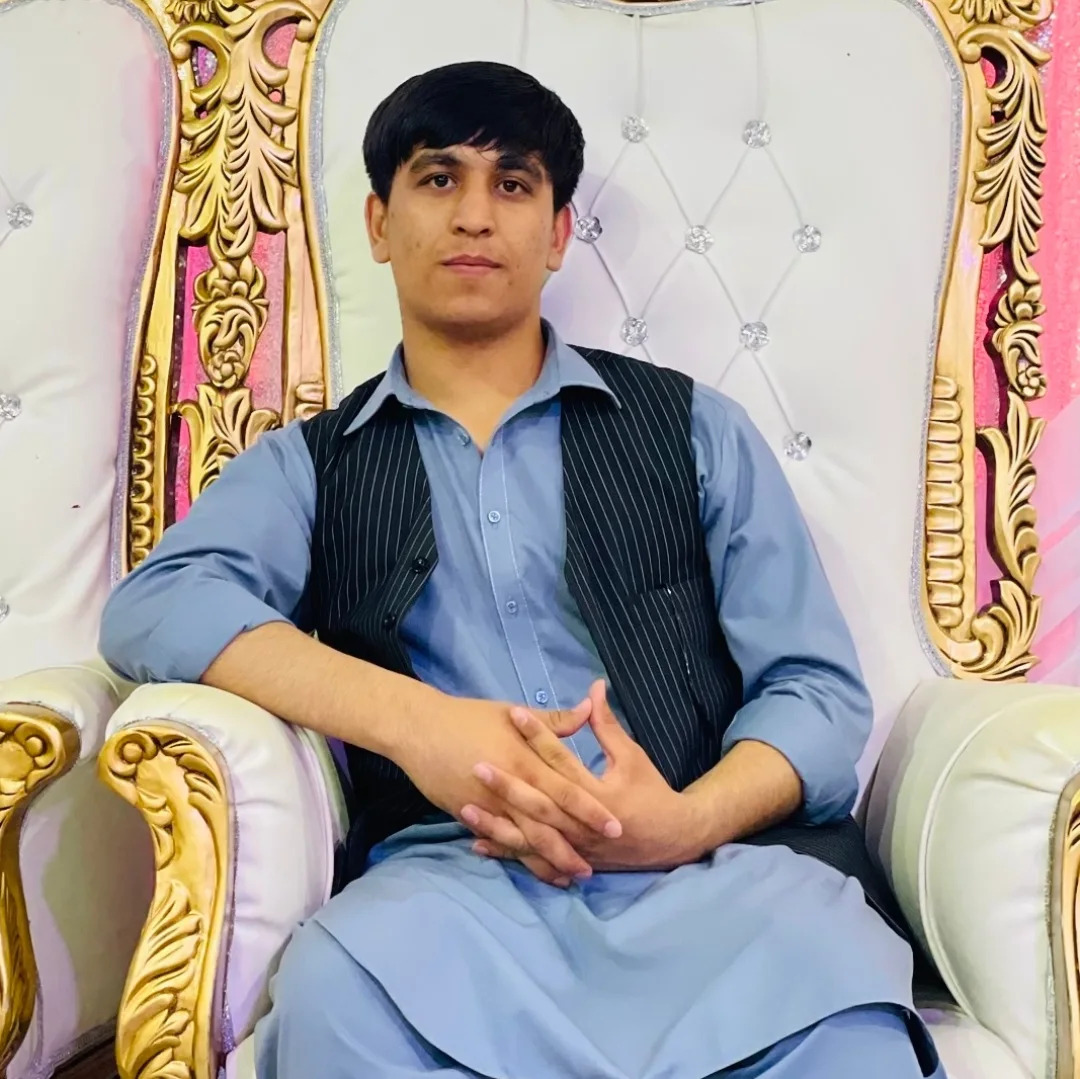 Ahmad Komail Zafari — Cybersecurity and Web Developer